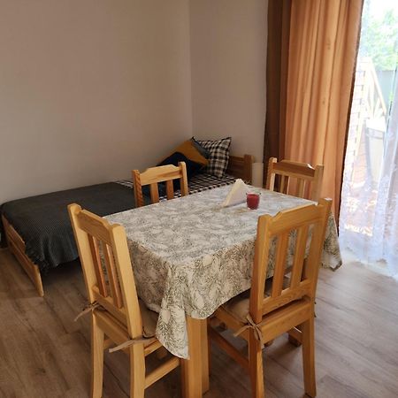 Bursztynowe Wczasy Sasino Apartment Ngoại thất bức ảnh